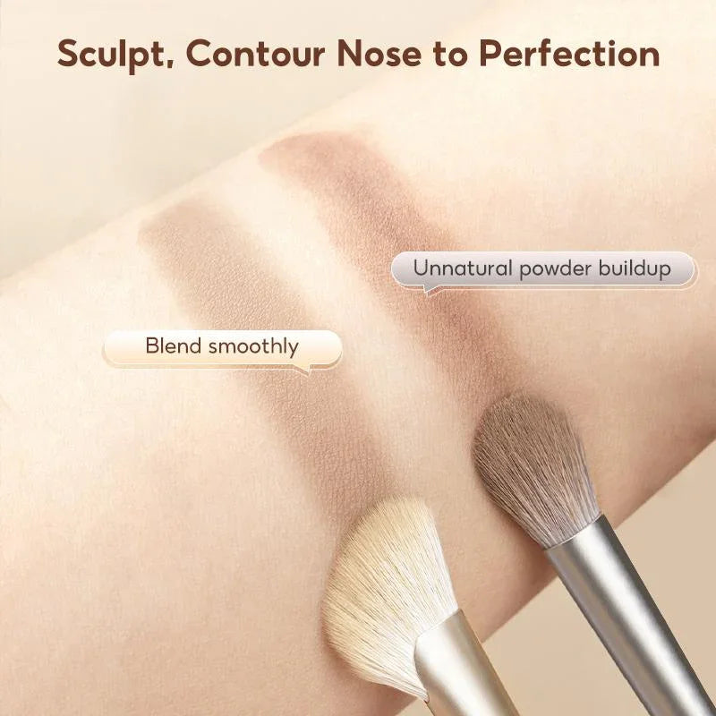 FelinWel Half Fan-Shape Nose Contour Brush β Precise Sculpting, Cruelty-Free