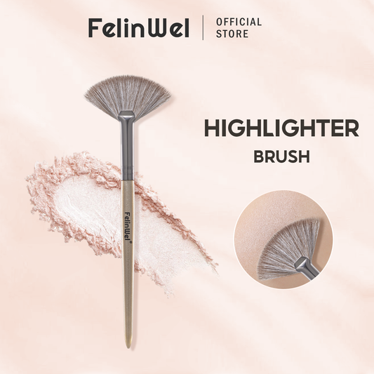 FelinWel - Fan-shaped Highlighter Brush, Soft, Skin-friendly, Multifunctional, Vegan Bristles, No Shedding, Durable