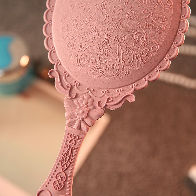 FelinWel - Vintage Style Oval Hand Held Vanity Mirror - FelinWel